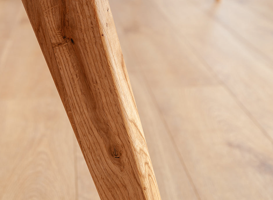 Round oak table 110 cm Orbetello