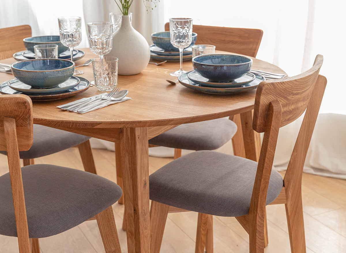 Round oak table 110 cm Orbetello