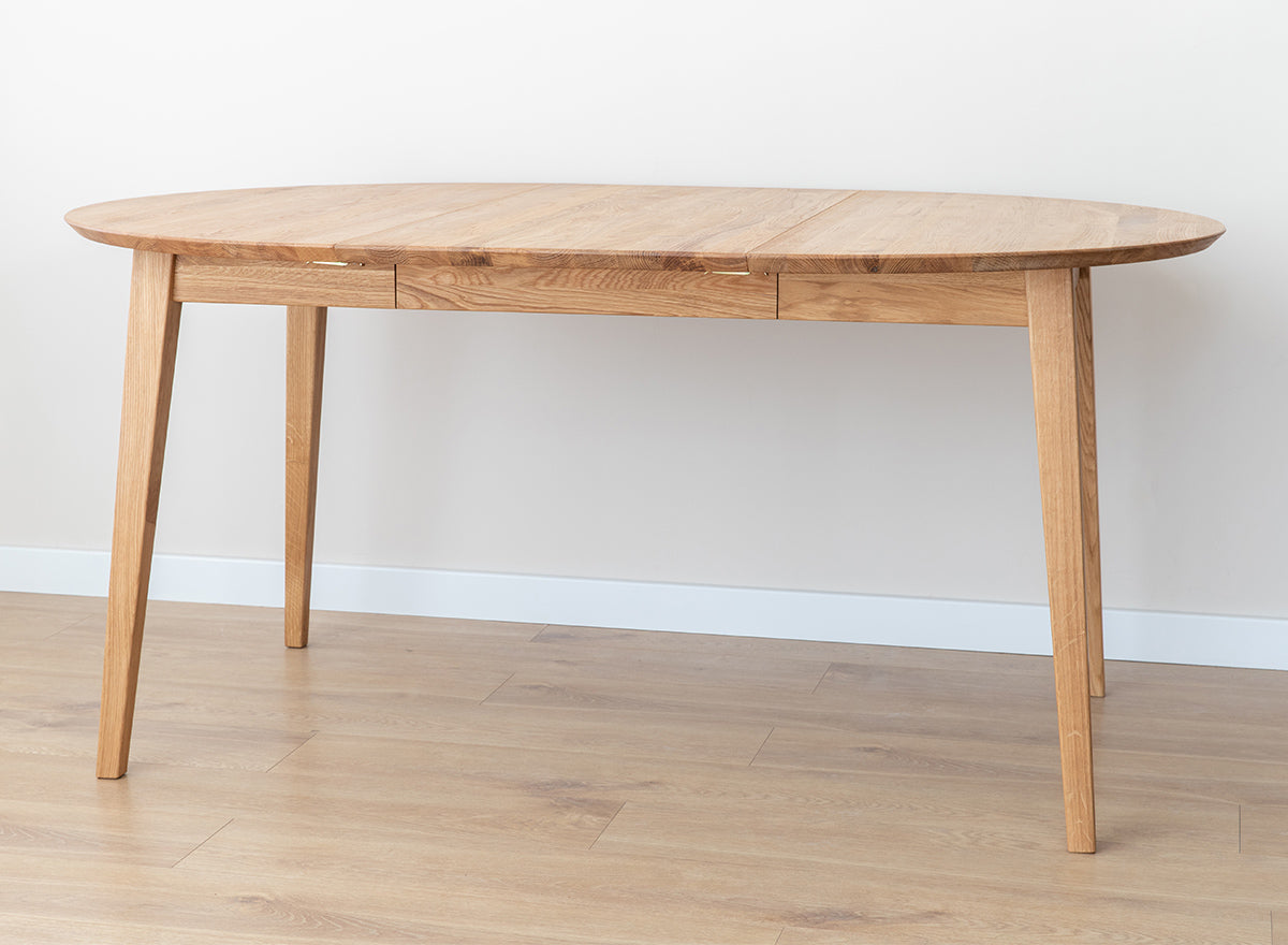 Round oak table 110 cm to 160 cm extendable Orbetello