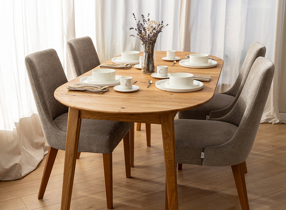 Round oak table 110 cm to 160 cm extendable Orbetello